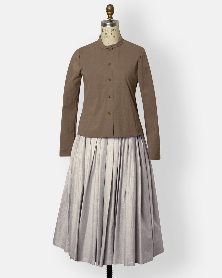 pleated skirt