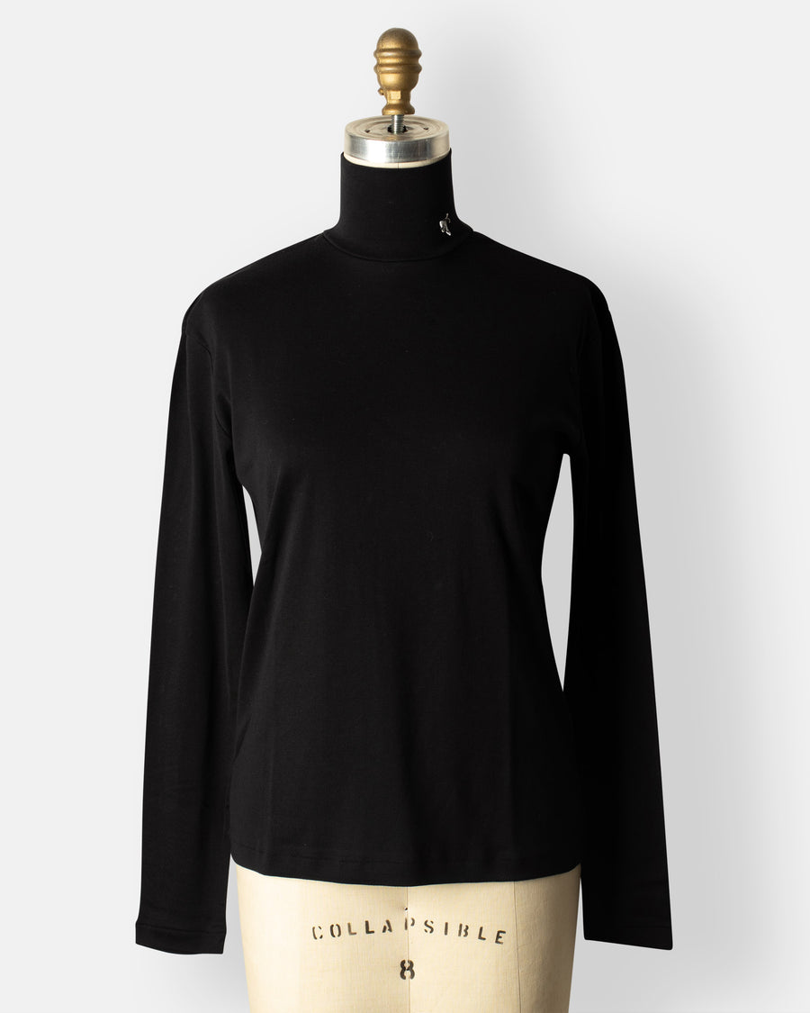 high neck t-shirt with bee