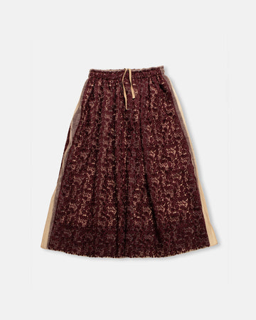 Embroidered skirt