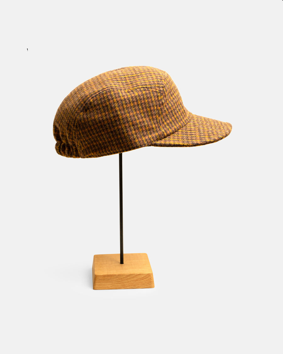 wool check cap