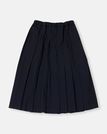 pleated skirt