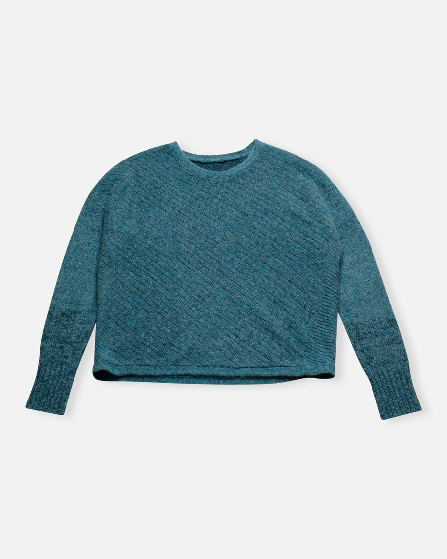 dreamy two tone pullover