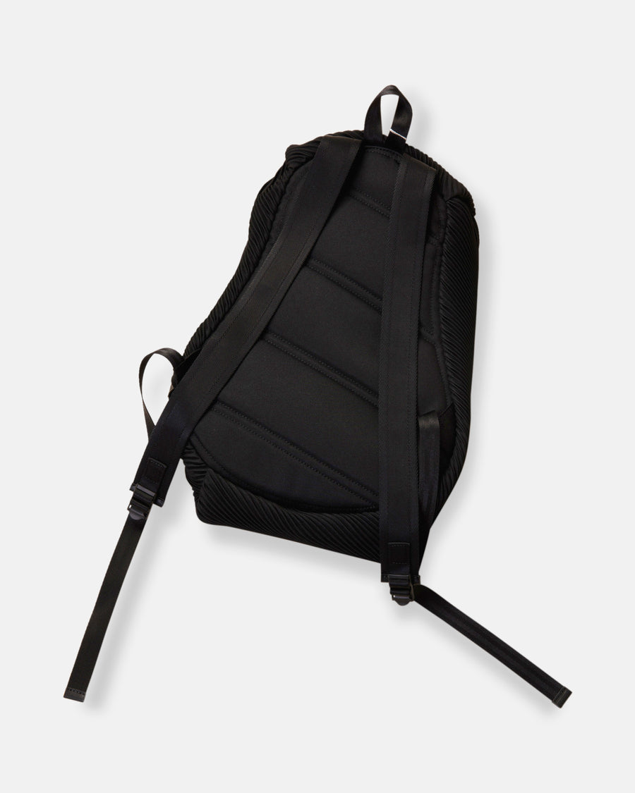 bias pleats backpack