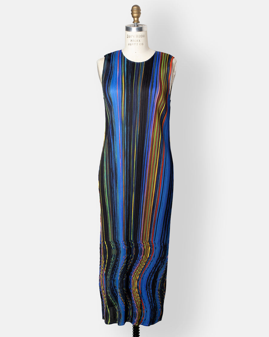 warp sleeveless dress