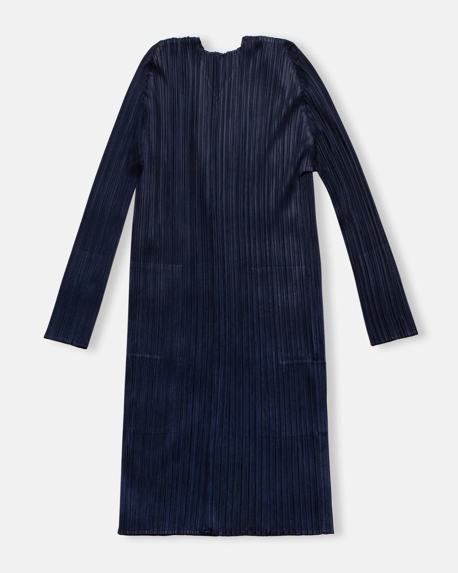 basics pleated coat