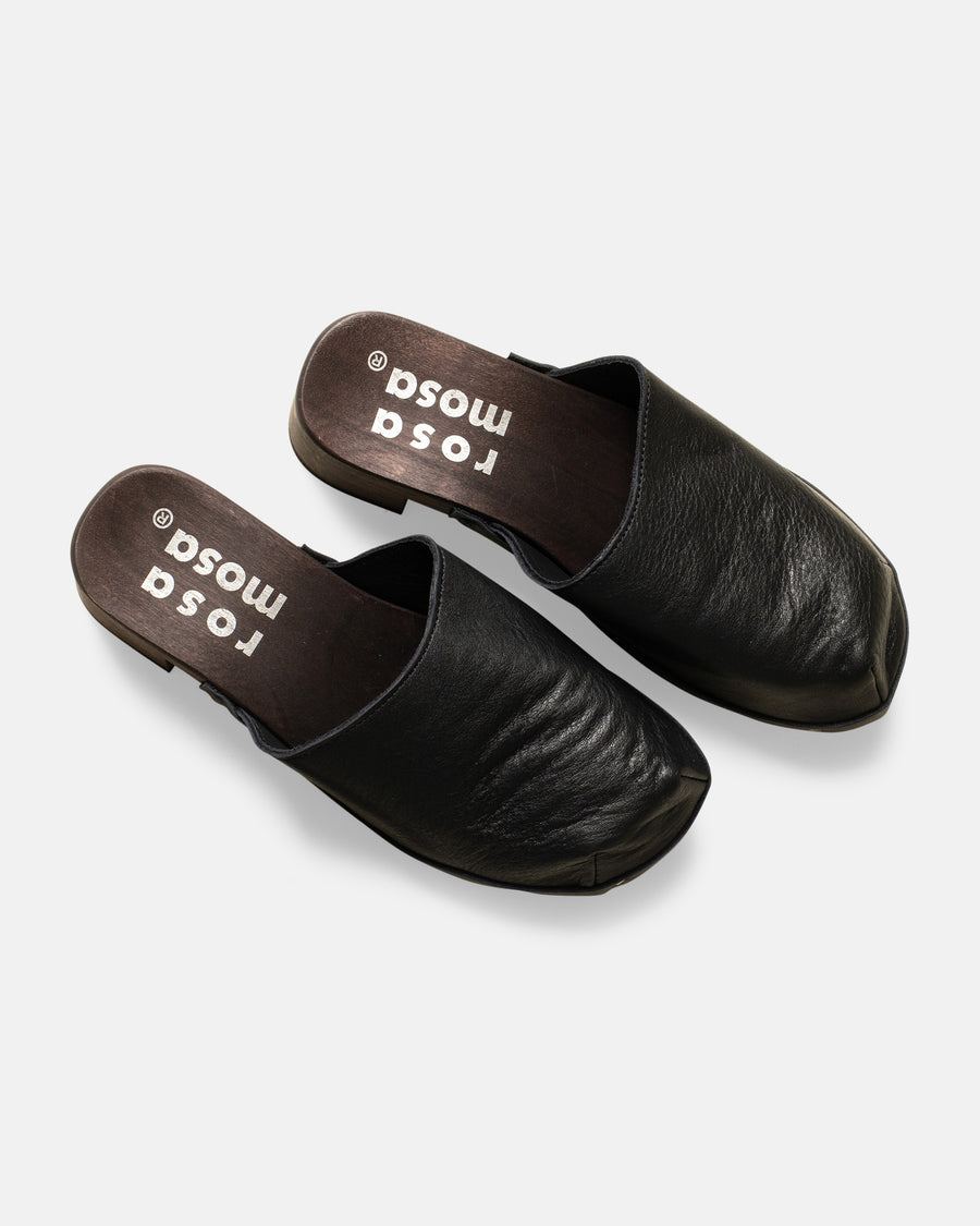 rocco geo clogs