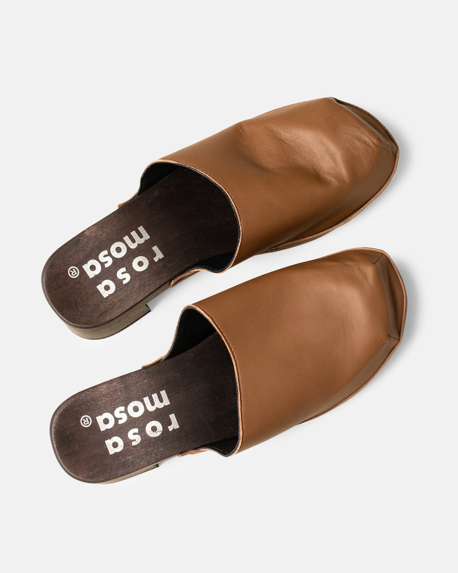 rocco geo clogs