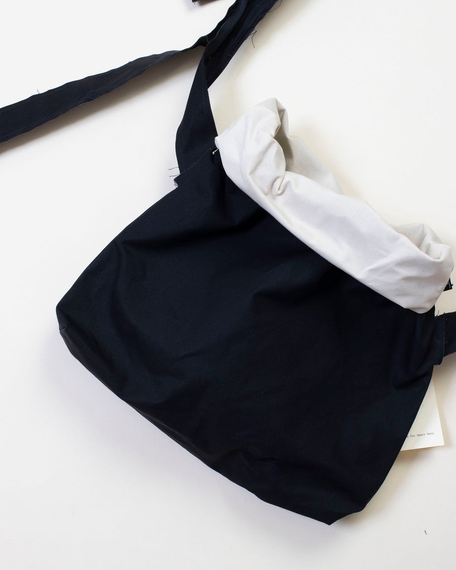 small double bottom shoulder bag