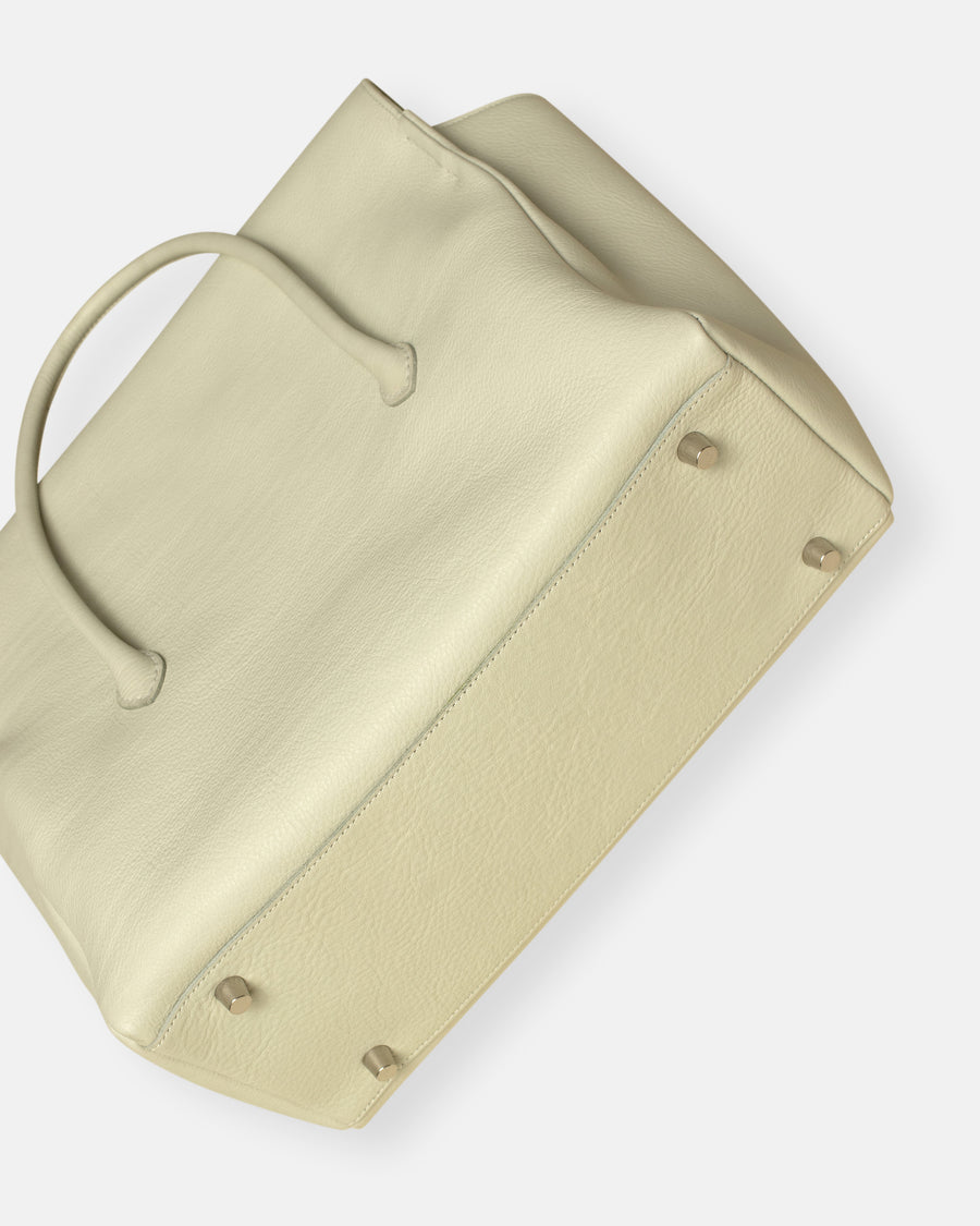 medium stitch flap bag