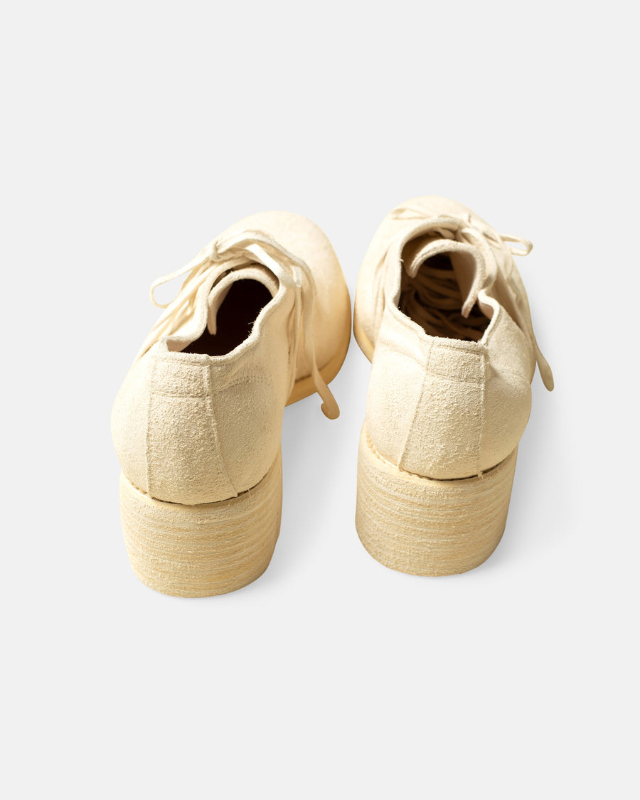 healed derby shoes