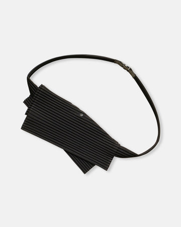 overlap crossbody bag