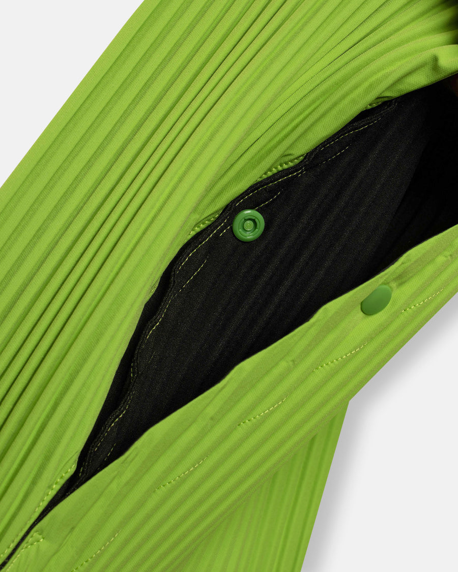overlap crossbody bag