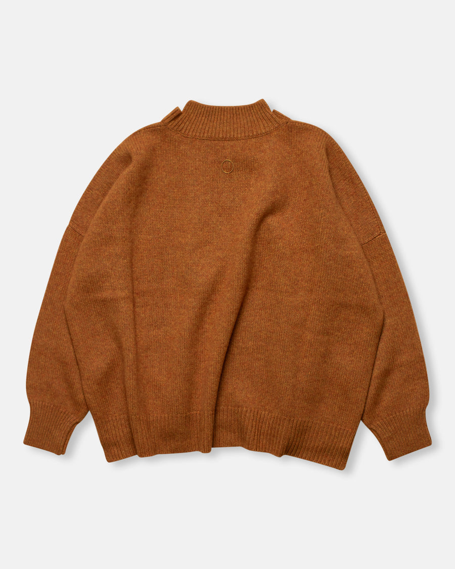 aila pullover
