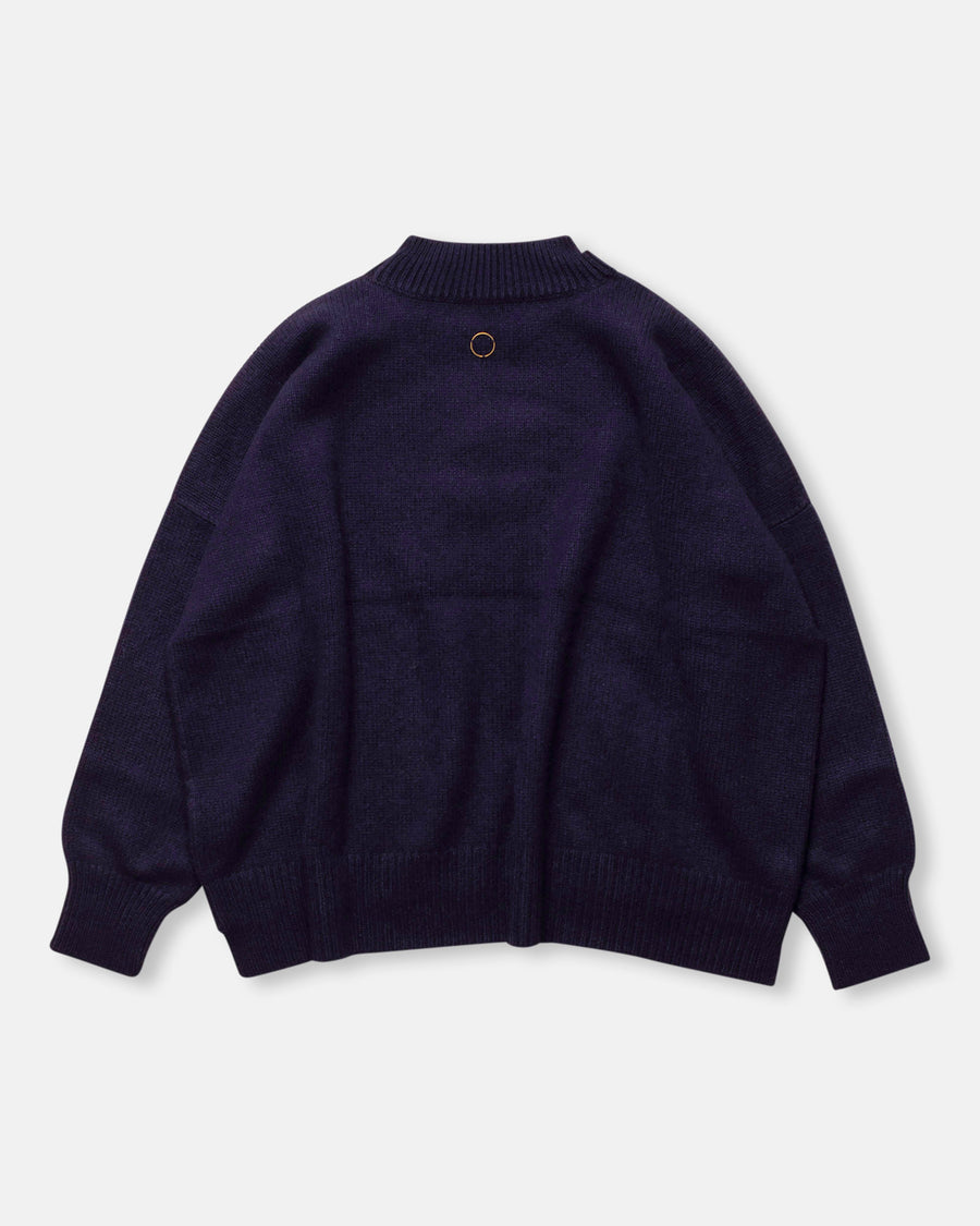 aila pullover