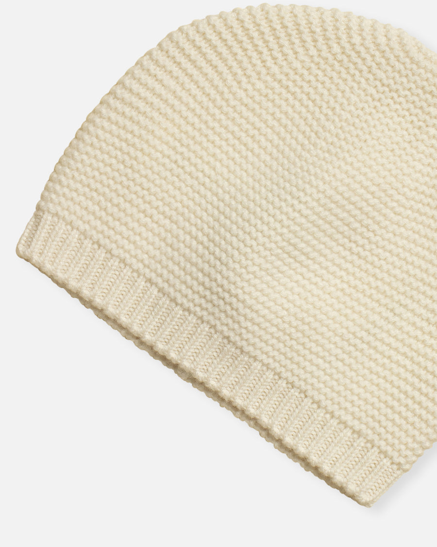 melle beanie