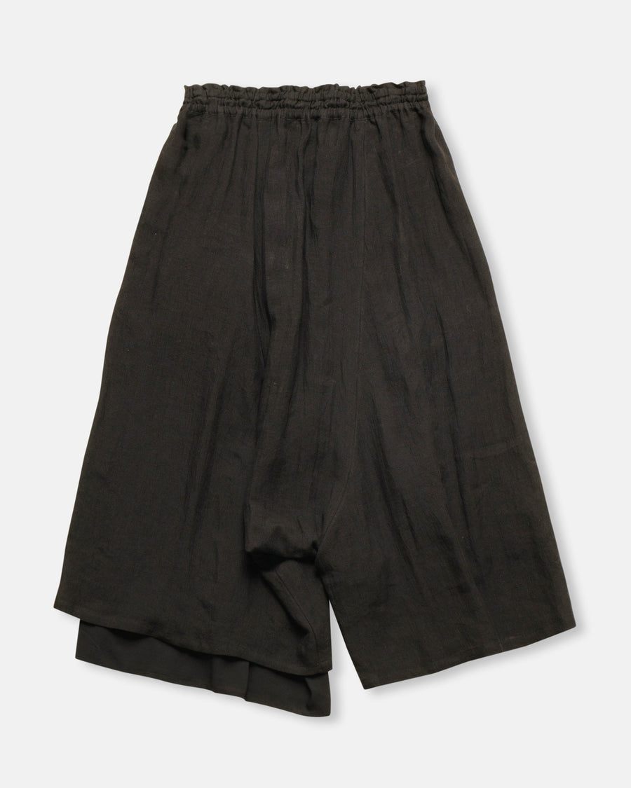 left gathered pants