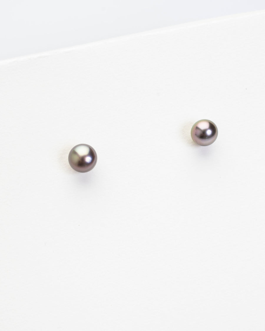 tahiti round pearl stud earrings